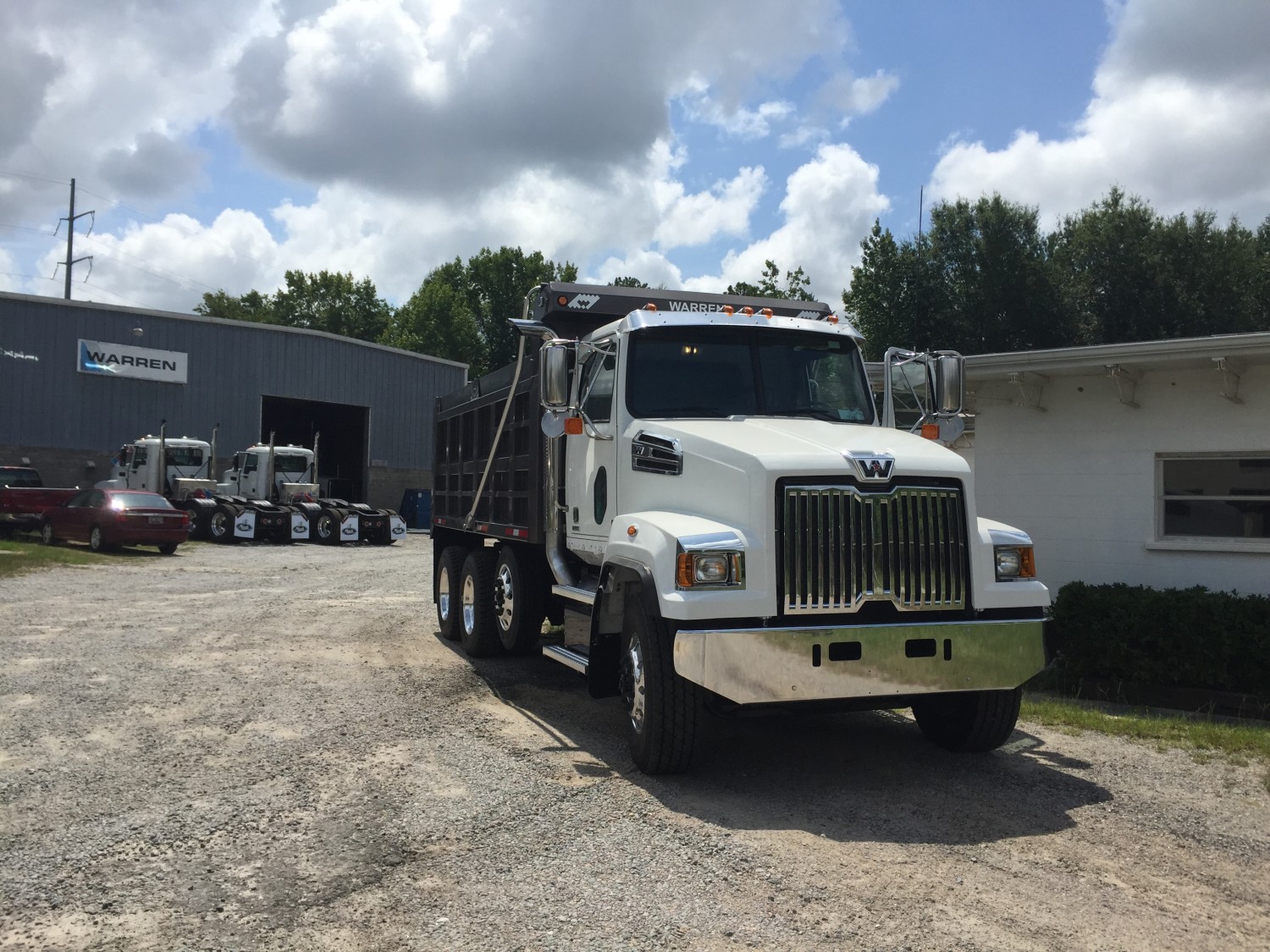 IMG_2372 Warren Truck Equipment